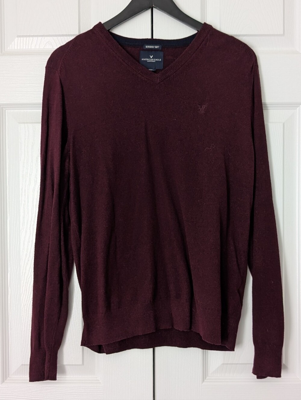 Men's V-Neck Maroon Sweater